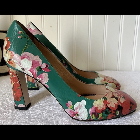 Gucci Green Floral Heels - Picture 3 of 10
